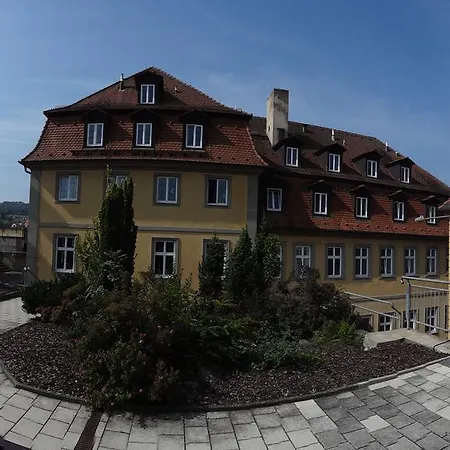 Arkadenhotel Im Kloster 3*