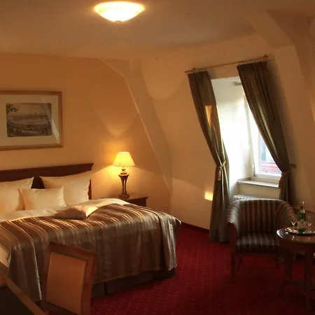 호텔 Arkadenhotel Im Kloster 3*