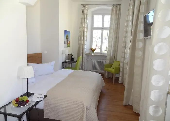 Arkadenhotel Im Kloster מלון באמברג