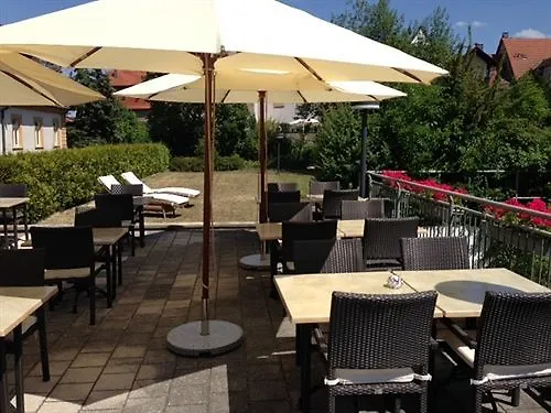 מלון Arkadenhotel Im Kloster 3*