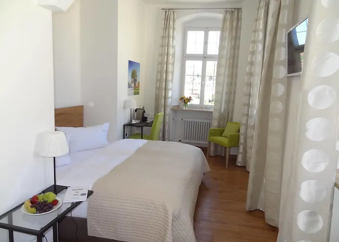 Arkadenhotel Im Kloster מלון 3*